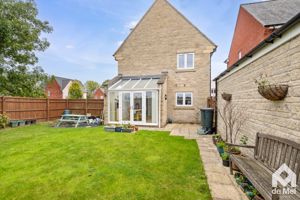 Photo 27- click for photo gallery